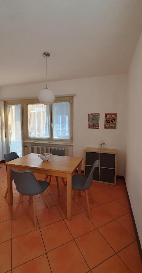Charming Penthouse Near Como Lake Chiasso Eksteriør bilde
